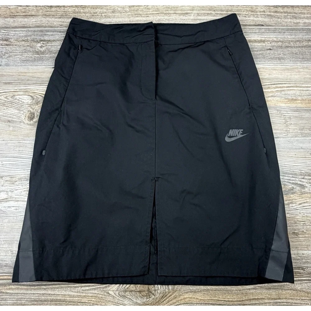 Nike Sportswear Bonded Tech Black Skirt High Waisted Zip Pocket Womens M Golf